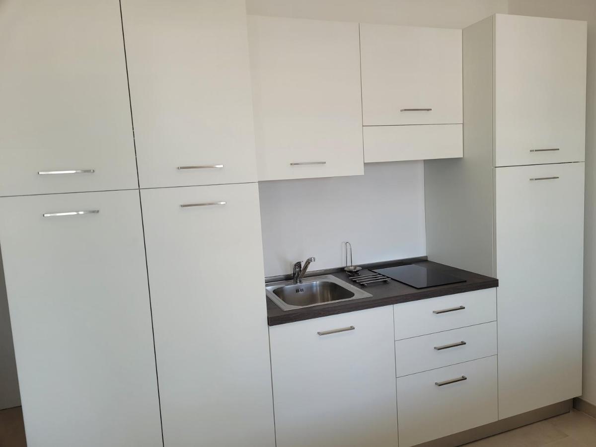 Rosato Double Lagoon & Sunset View Apartment ลินญาโน ซับเบียโดโร ภายนอก รูปภาพ